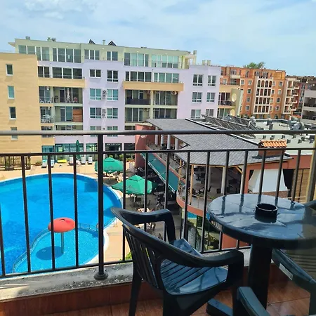 тристаен просторен с две отделни спални Appart hôtel *