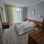 Hotel apartamentowy тристаен просторен с две отделни спални