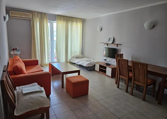 тристаен просторен с две отделни спални * 阳光海滩