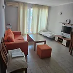 Apart-hotel тристаен просторен с две отделни спални *